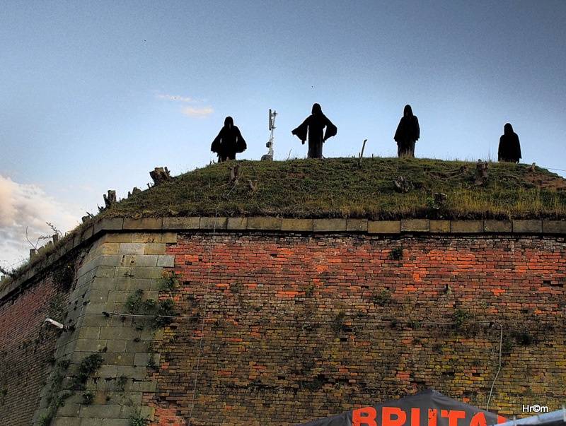 Hvězdou druhého dne Brutal Assault byli Ministry, buráceli i H2O nebo Exodus