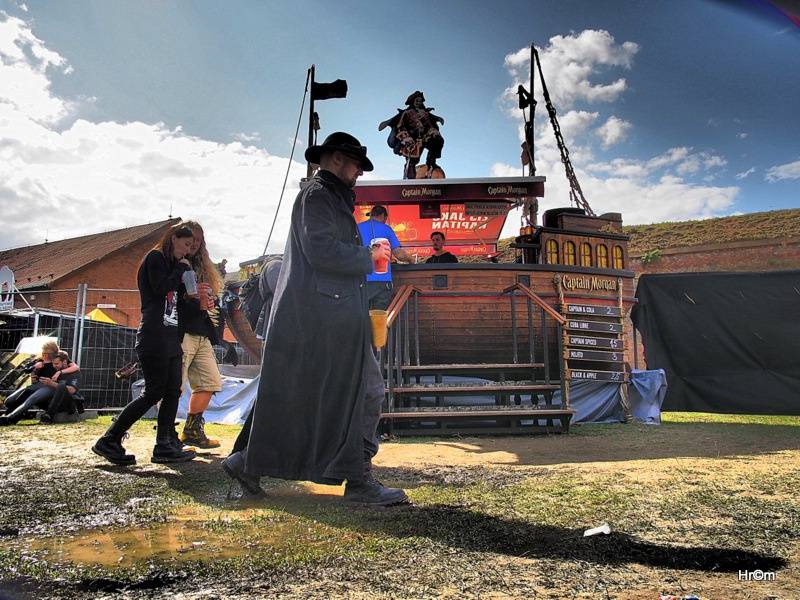 Hvězdou druhého dne Brutal Assault byli Ministry, buráceli i H2O nebo Exodus