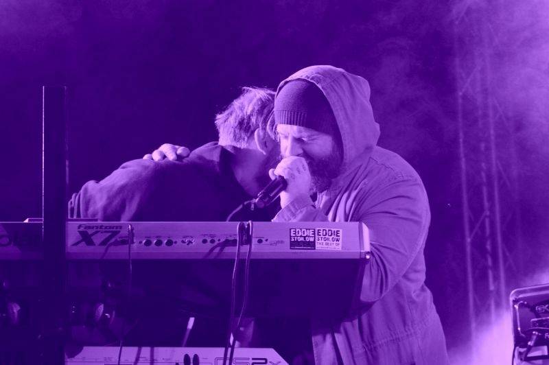 Léto lásky si podmanilo Šiklův mlýn. Fanoušky bavili Ewa Farna, Chinaski, Slza i Jelen