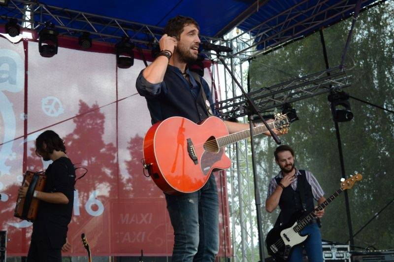 Léto lásky si podmanilo Šiklův mlýn. Fanoušky bavili Ewa Farna, Chinaski, Slza i Jelen