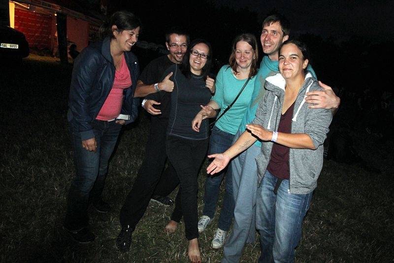 Hrady CZ se přesunuly na Moravu. Kabát, UDG i Rybičky 48 buráceli pod hradem Veveří