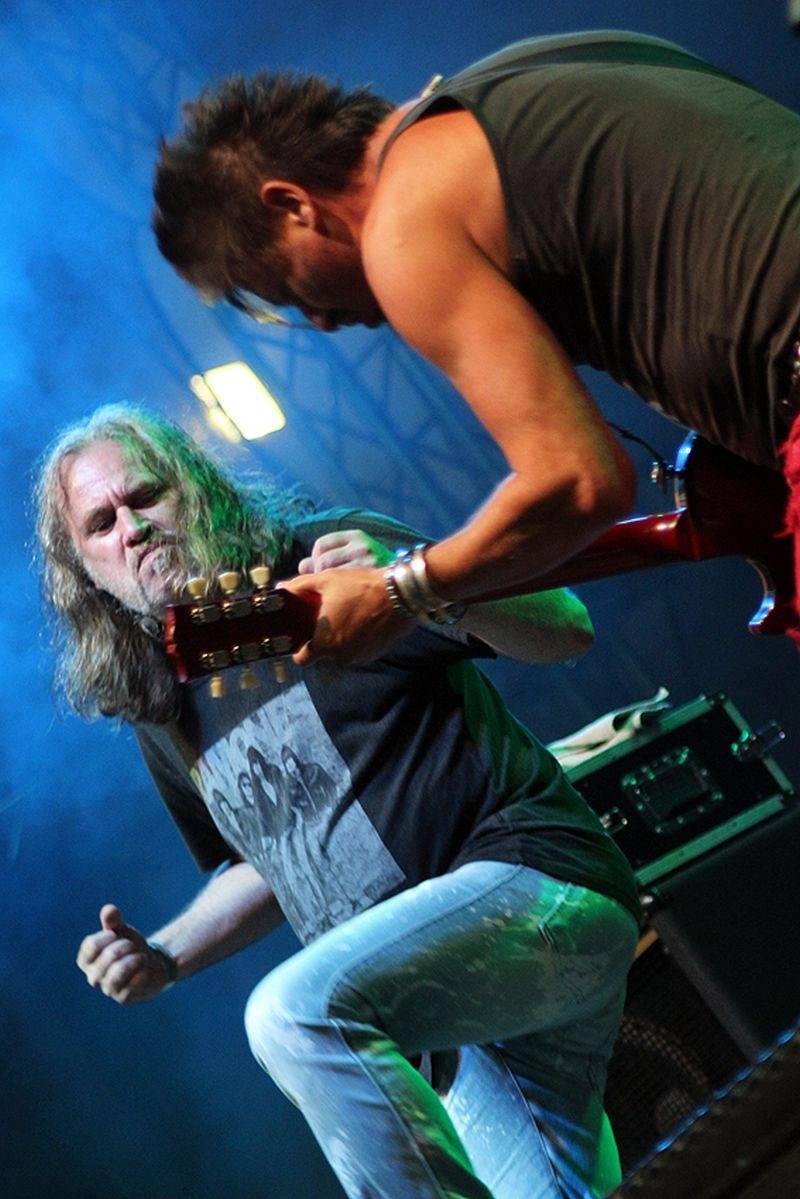 Hrady CZ se přesunuly na Moravu. Kabát, UDG i Rybičky 48 buráceli pod hradem Veveří