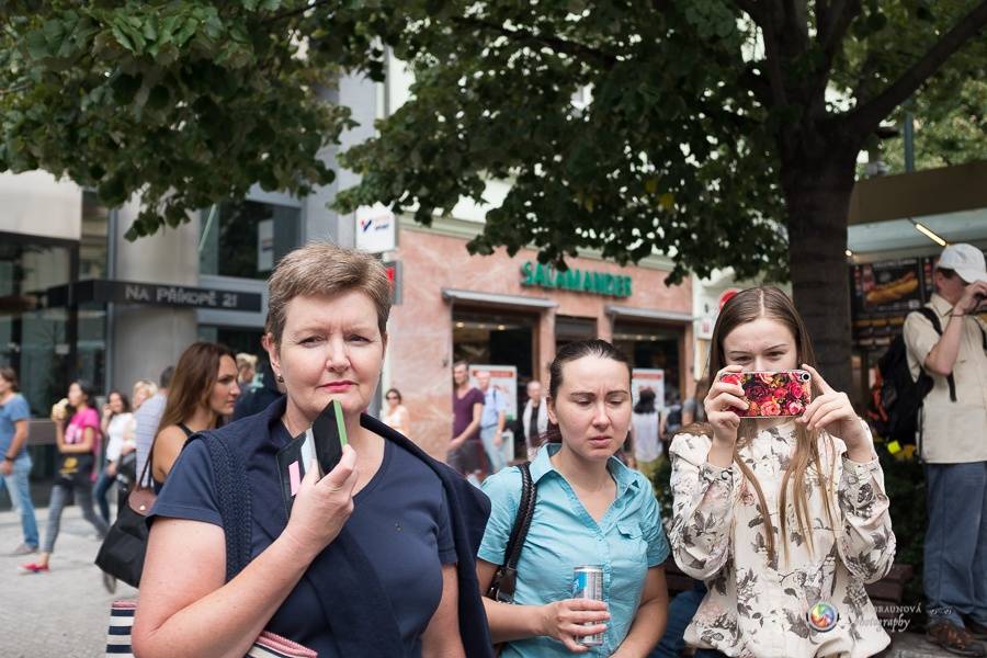 Duhový průvod Prahou zakončil 6. ročník LGBT festivalu Prague Pride 