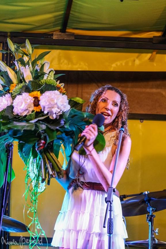 Olga Lounová navštívila rodný sever. Přivezla očekávané, ale i experimenty v podobě metalu