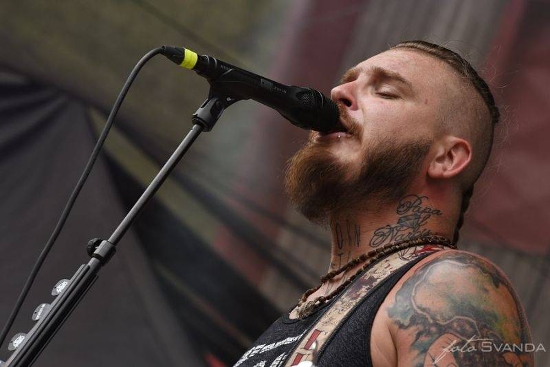 Magmafest v Jihlavě: Rockové žně zajistili Rybičky 48, zakázanÝovoce, Arakain i Škwor