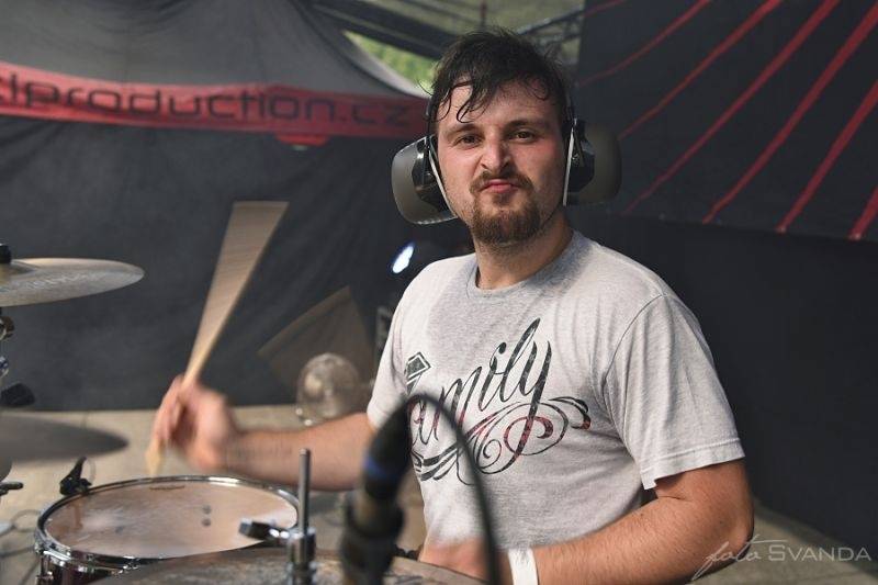 Magmafest v Jihlavě: Rockové žně zajistili Rybičky 48, zakázanÝovoce, Arakain i Škwor