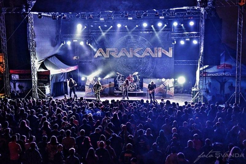 Magmafest v Jihlavě: Rockové žně zajistili Rybičky 48, zakázanÝovoce, Arakain i Škwor