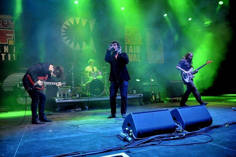 Začal festival Trutnoff, na úvod vystoupil Jake Bugg i kastráti