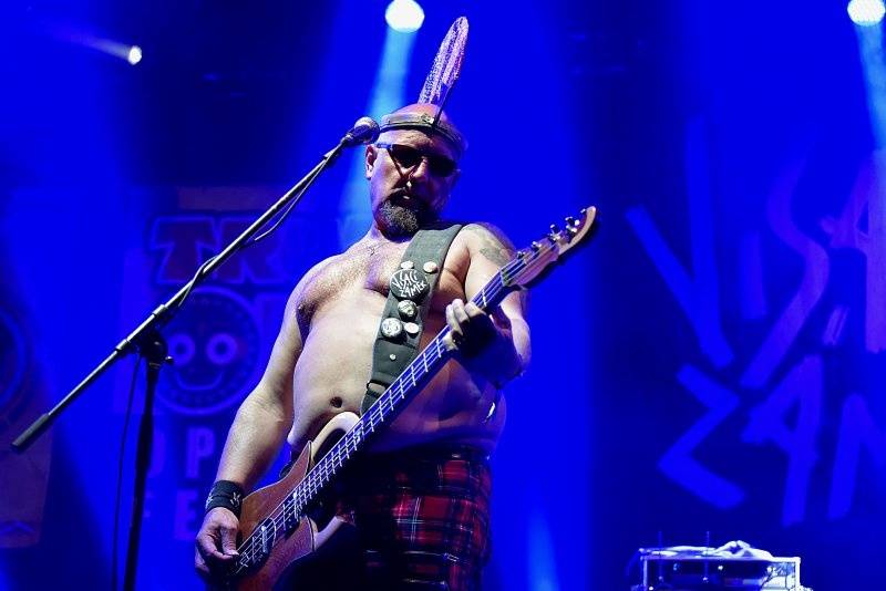 Začal festival Trutnoff, na úvod vystoupil Jake Bugg i kastráti