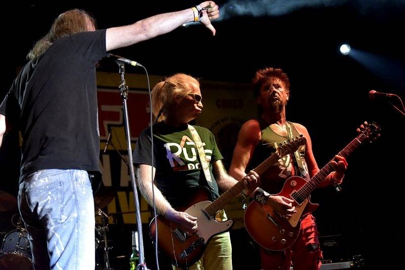 Začal festival Trutnoff, na úvod vystoupil Jake Bugg i kastráti