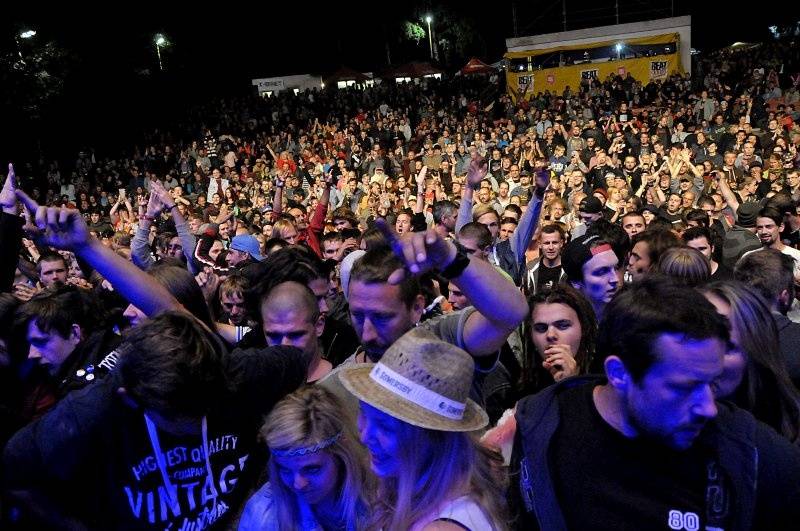 Začal festival Trutnoff, na úvod vystoupil Jake Bugg i kastráti