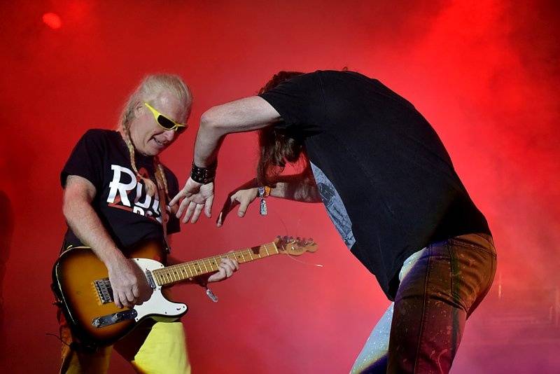 Začal festival Trutnoff, na úvod vystoupil Jake Bugg i kastráti