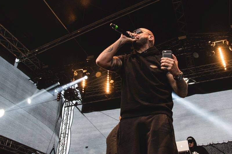 První den hradní pařby v Hradci nad Moravicí obstarali Rytmus, Xindl X i Monkey Business