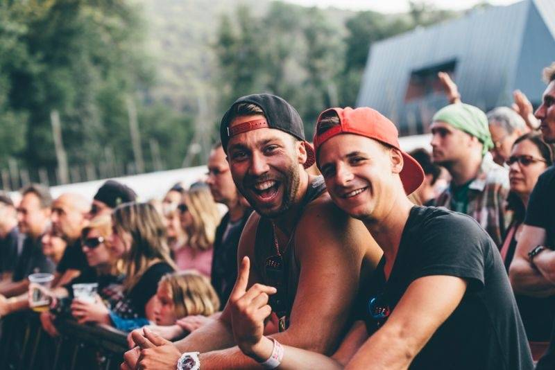 Hrady CZ: Pátek v Hradci nad Moravicí s kosmickými Mandrage i divokými Monkey Business