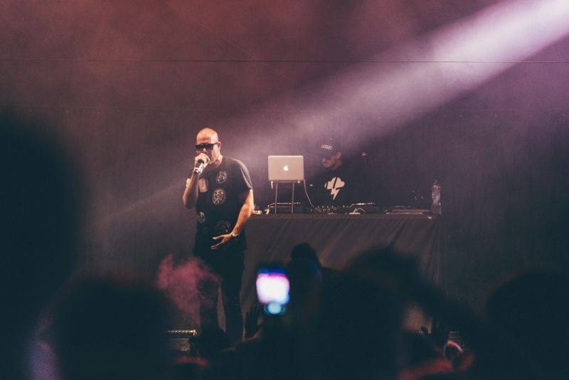 Hrady CZ: Pátek v Hradci nad Moravicí s kosmickými Mandrage i divokými Monkey Business