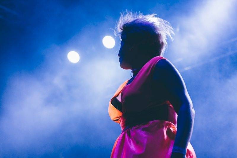 Hrady CZ: Pátek v Hradci nad Moravicí s kosmickými Mandrage i divokými Monkey Business