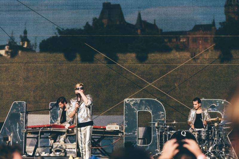 Hrady CZ: Pátek v Hradci nad Moravicí s kosmickými Mandrage i divokými Monkey Business