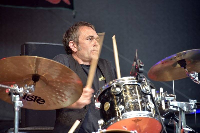 Trutnoff podruhé: Metalový nářez se Soulfly nebo Fear Factory i folk vousáče Bena Caplana