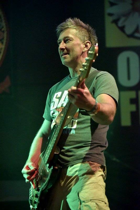 Trutnoff podruhé: Metalový nářez se Soulfly nebo Fear Factory i folk vousáče Bena Caplana