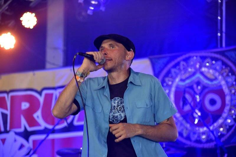 Trutnoff podruhé: Metalový nářez se Soulfly nebo Fear Factory i folk vousáče Bena Caplana