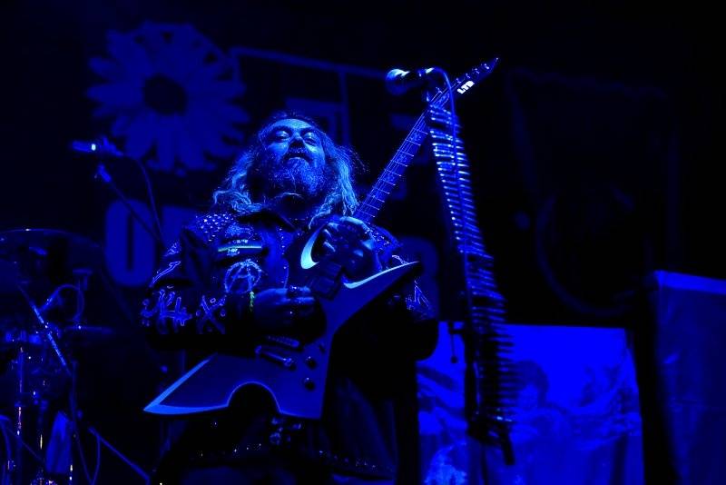 Trutnoff podruhé: Metalový nářez se Soulfly nebo Fear Factory i folk vousáče Bena Caplana