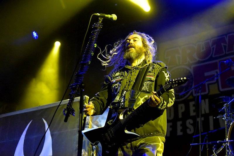 Trutnoff podruhé: Metalový nářez se Soulfly nebo Fear Factory i folk vousáče Bena Caplana