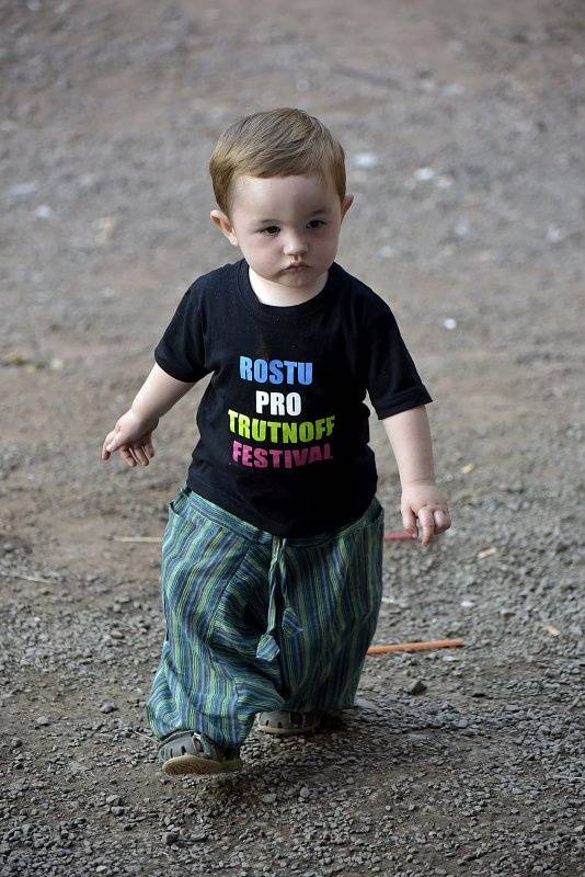 Trutnoff podruhé: Metalový nářez se Soulfly nebo Fear Factory i folk vousáče Bena Caplana