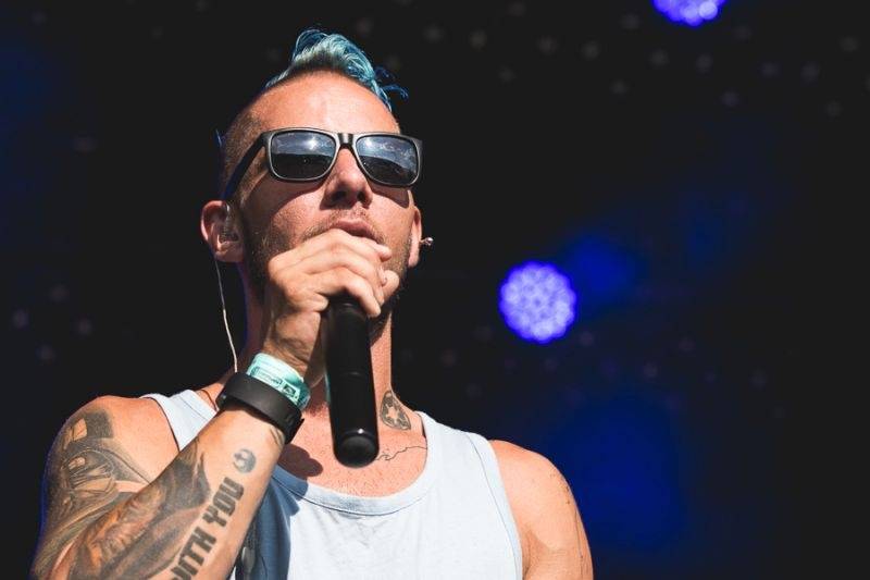 Druhý den festivalu Hrady CZ v Hradci nad Moravicí: Vypsaná Fixa, UDG a bouřlivý Kabát