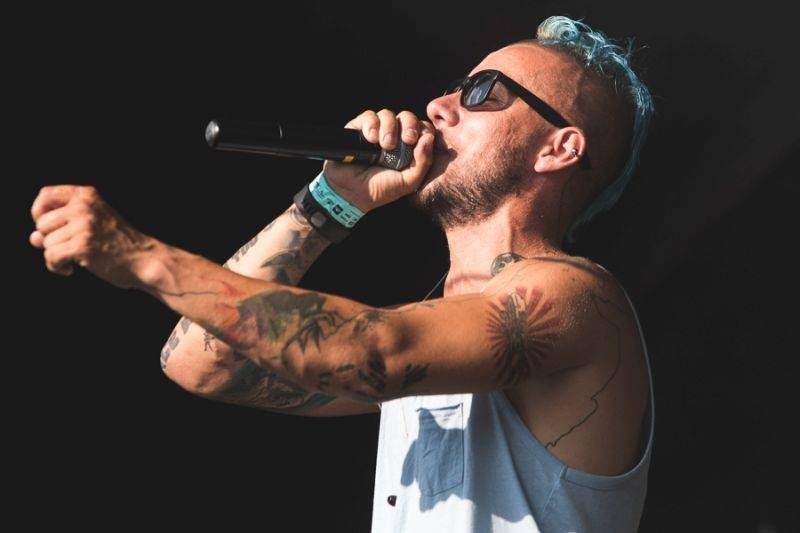 Druhý den festivalu Hrady CZ v Hradci nad Moravicí: Vypsaná Fixa, UDG a bouřlivý Kabát