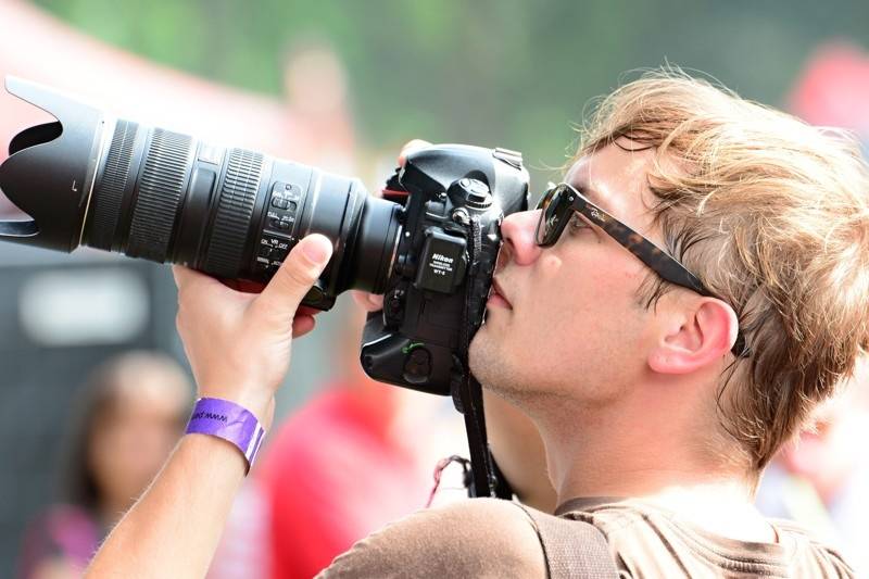 Okoř praskala ve švech: David Koller, Ewa Farna či Xindl X přivezli svoje hity