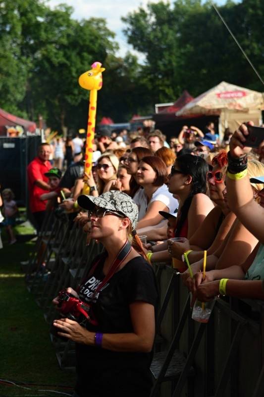 Okoř praskala ve švech: David Koller, Ewa Farna či Xindl X přivezli svoje hity