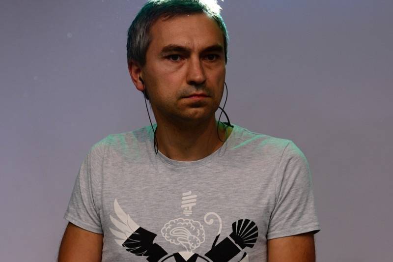 Okoř praskala ve švech: David Koller, Ewa Farna či Xindl X přivezli svoje hity