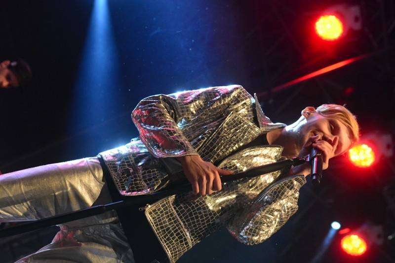 Okoř praskala ve švech: David Koller, Ewa Farna či Xindl X přivezli svoje hity