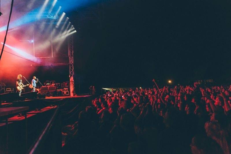 Sobota v Hradci nad Moravicí nejen ve znamení Kabátu: Předvedli se i Anna K., Visací zámek nebo Smrtislav