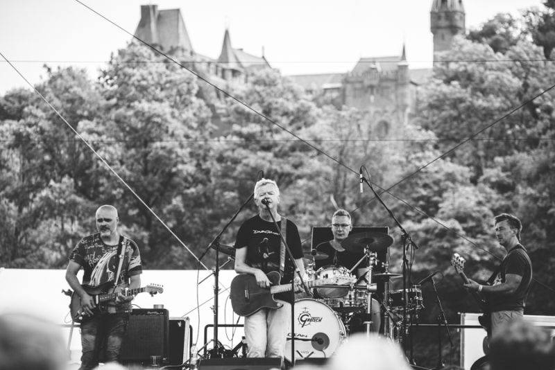 Sobota v Hradci nad Moravicí nejen ve znamení Kabátu: Předvedli se i Anna K., Visací zámek nebo Smrtislav