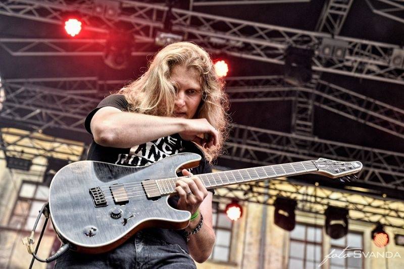 Moravským Krumlovem se nesla metalová řežba německých Helloween 