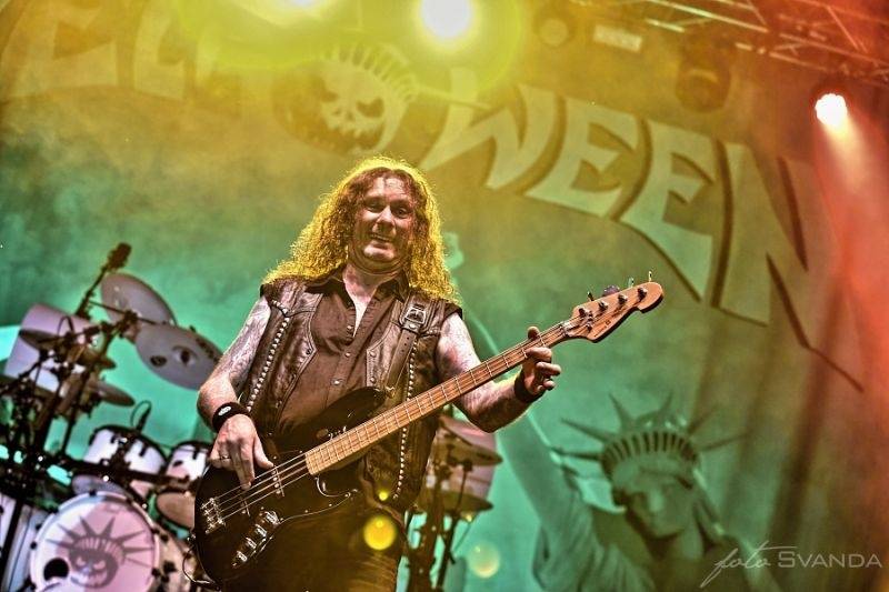 Moravským Krumlovem se nesla metalová řežba německých Helloween 