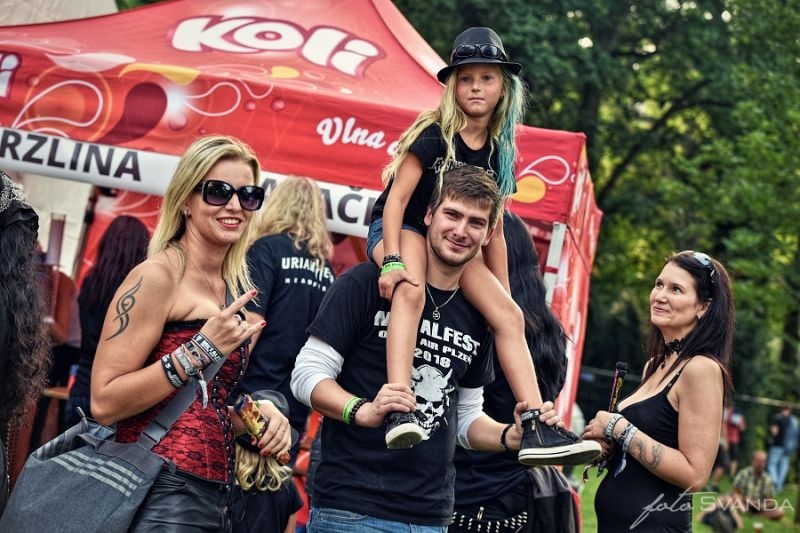 Moravským Krumlovem se nesla metalová řežba německých Helloween 