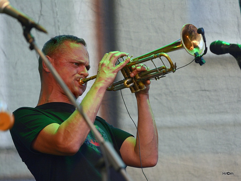 V Poličce slavili čtvrtstoletí festivalu, Dalibor Janda bavil historkou, hráli i Miro Šmajda nebo Děda Mládek Illegal Band