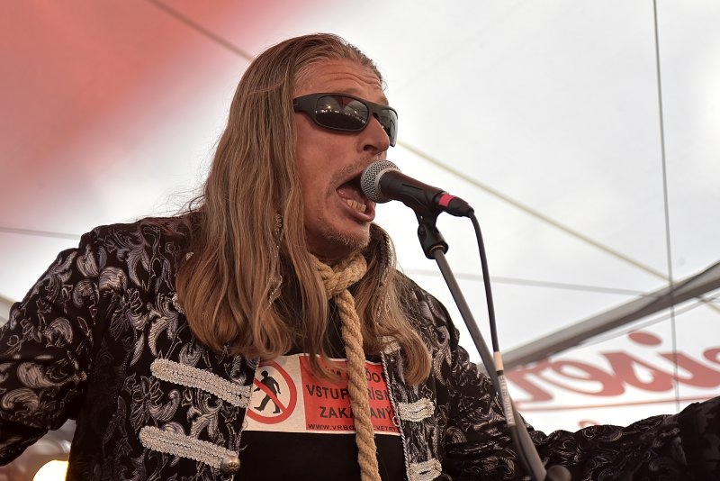 Trutnoff vrcholil s Parov Stelar nebo Skunk Anansie