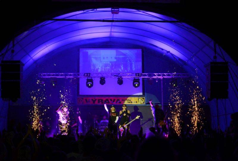 No Name slavili dvacetiny ve Výravě, Michal Hrůza procvičoval matematiku