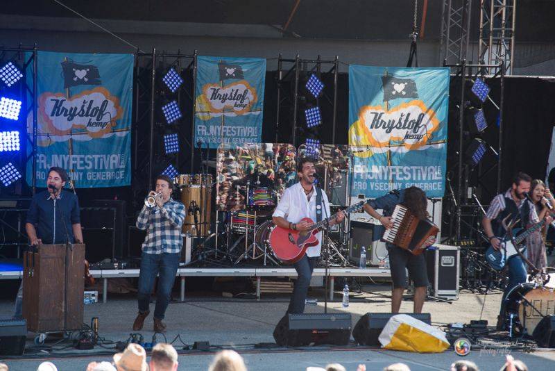 Kryštof Kemp uzavřel svou letošní pouť v Plzni, Richard Krajčo pozval fanoušky na koncert na fotbalovém stadionu