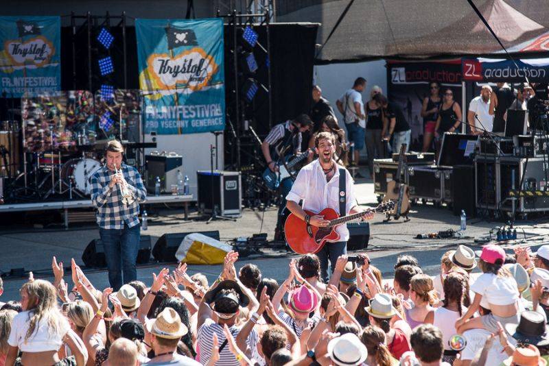 Kryštof Kemp uzavřel svou letošní pouť v Plzni, Richard Krajčo pozval fanoušky na koncert na fotbalovém stadionu