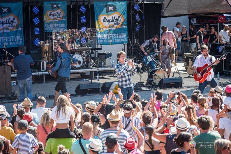 Kryštof Kemp uzavřel svou letošní pouť v Plzni, Richard Krajčo pozval fanoušky na koncert na fotbalovém stadionu