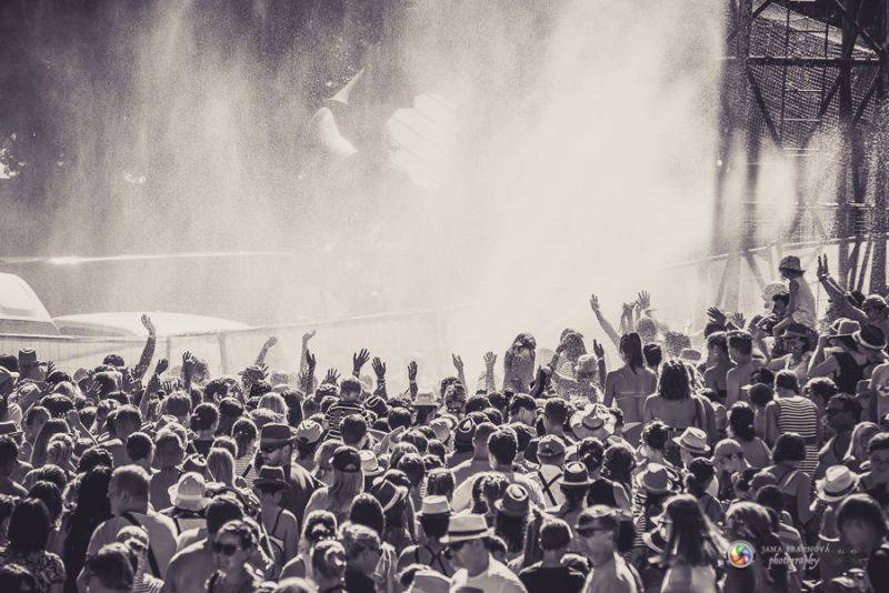 Kryštof Kemp uzavřel svou letošní pouť v Plzni, Richard Krajčo pozval fanoušky na koncert na fotbalovém stadionu