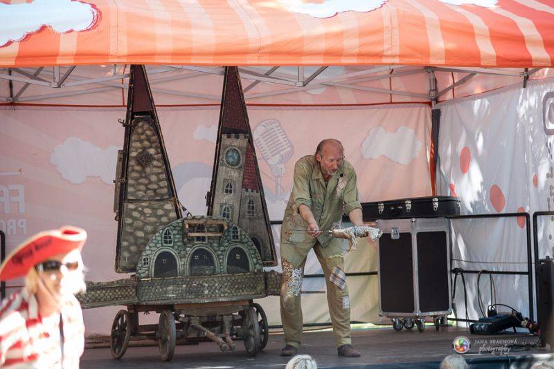 Kryštof Kemp uzavřel svou letošní pouť v Plzni, Richard Krajčo pozval fanoušky na koncert na fotbalovém stadionu