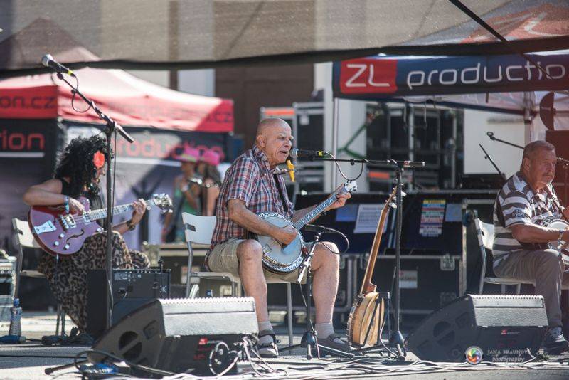 Kryštof Kemp uzavřel svou letošní pouť v Plzni, Richard Krajčo pozval fanoušky na koncert na fotbalovém stadionu