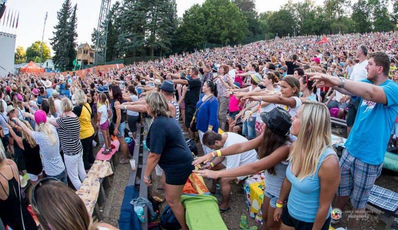 Kryštof Kemp uzavřel svou letošní pouť v Plzni, Richard Krajčo pozval fanoušky na koncert na fotbalovém stadionu