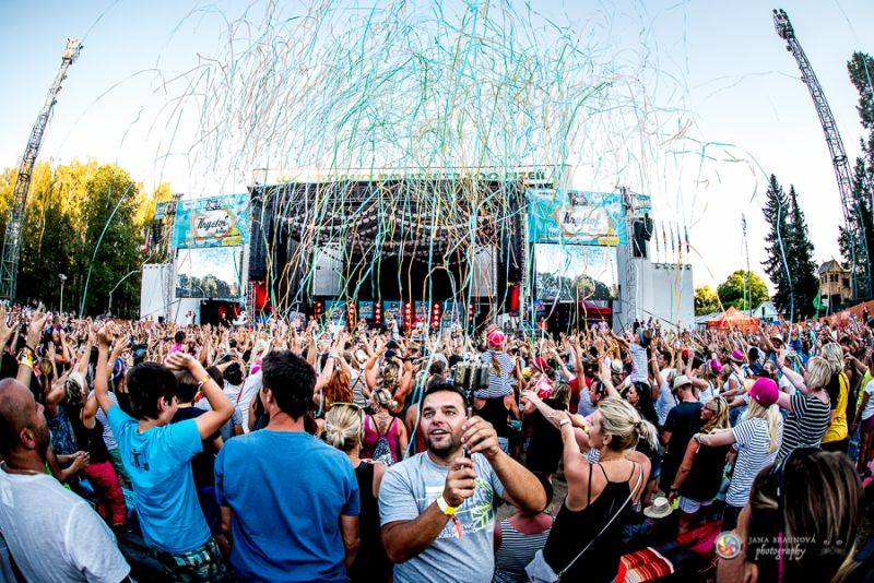 Kryštof Kemp uzavřel svou letošní pouť v Plzni, Richard Krajčo pozval fanoušky na koncert na fotbalovém stadionu