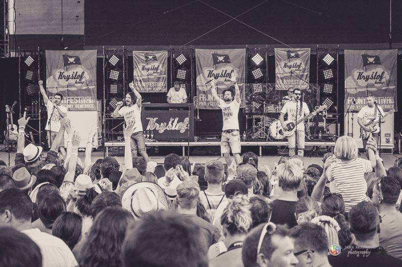 Kryštof Kemp uzavřel svou letošní pouť v Plzni, Richard Krajčo pozval fanoušky na koncert na fotbalovém stadionu